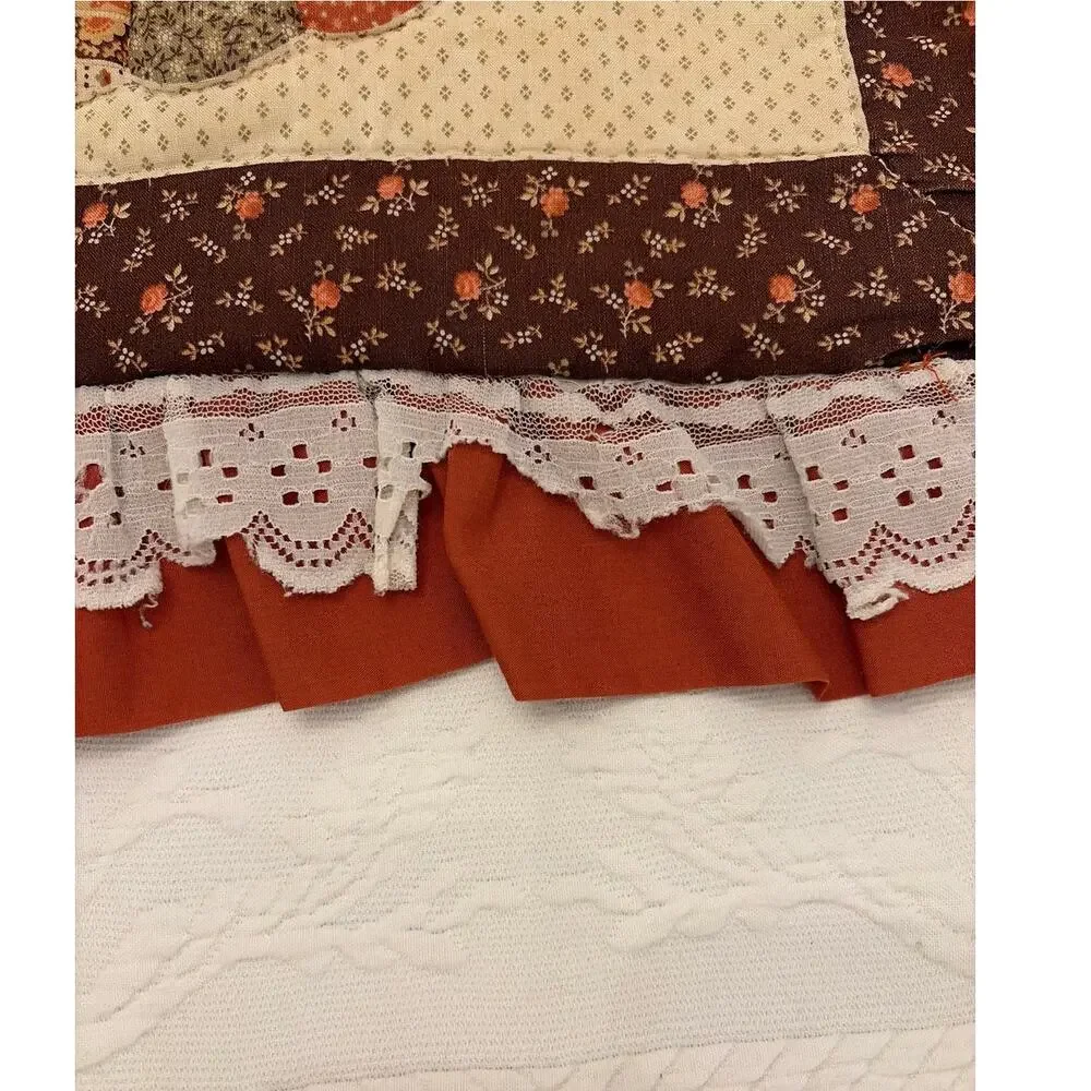 Vintage Handmade Dresden Plate Quilted Pillow Cover Sham 20 x 20 Ruffle READ